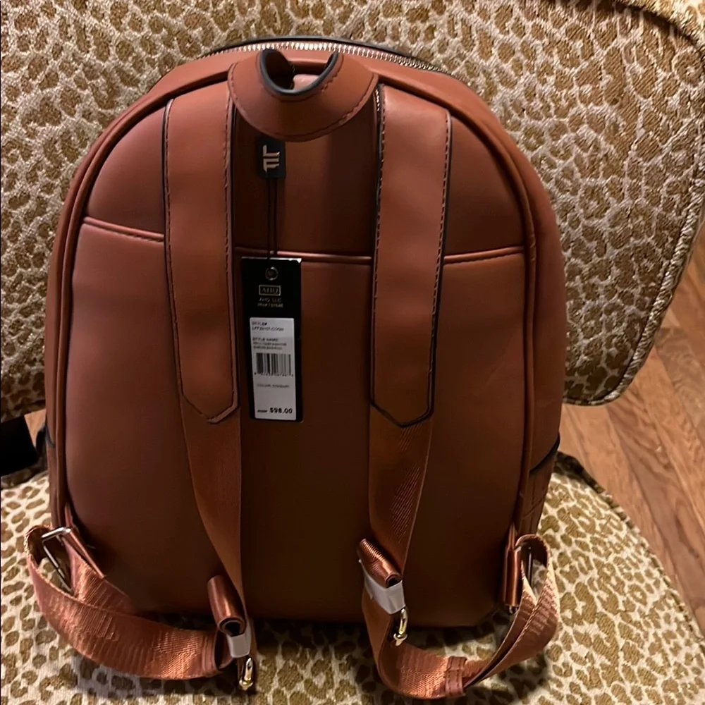 London Fog Tan Backpack with Sleek Design - Picture 4 of 6
